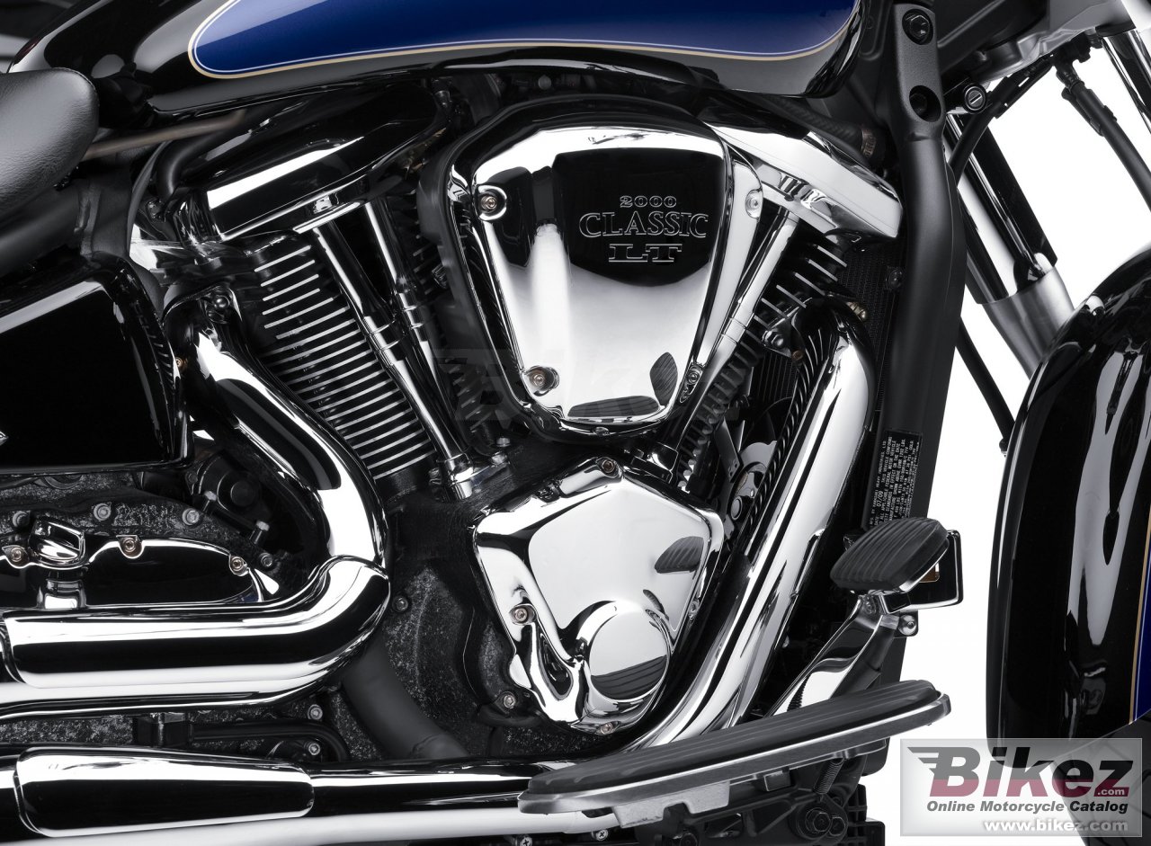 Big Kawasaki vulcan 2000 classic lt picture and wallpaper from Bikez.com